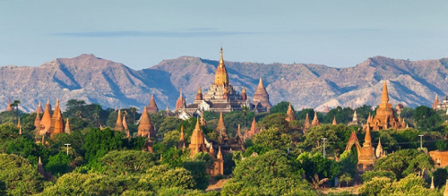 PAGODA IN BAGAN